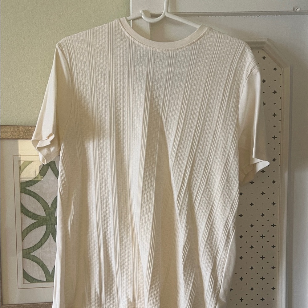 Men's Textured Cream Short Sleeve Tee